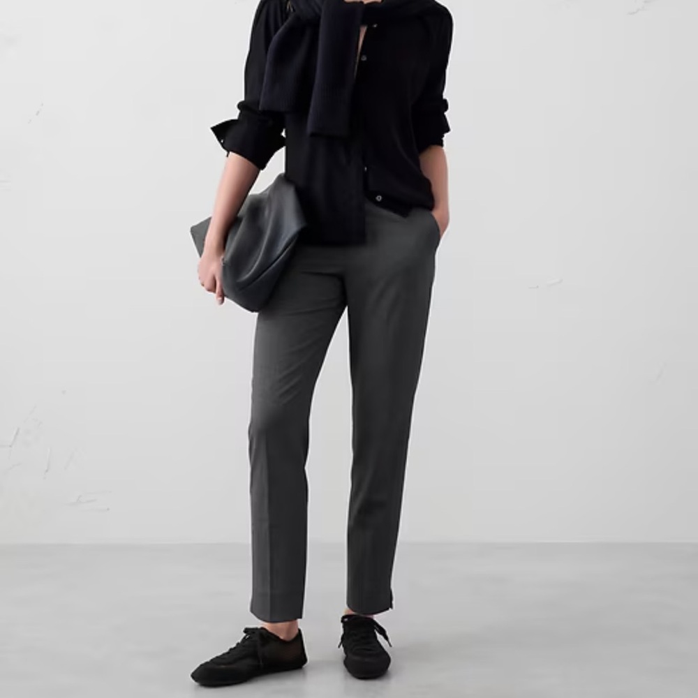 Banana Republic | NWT Hayden Tapered Pant